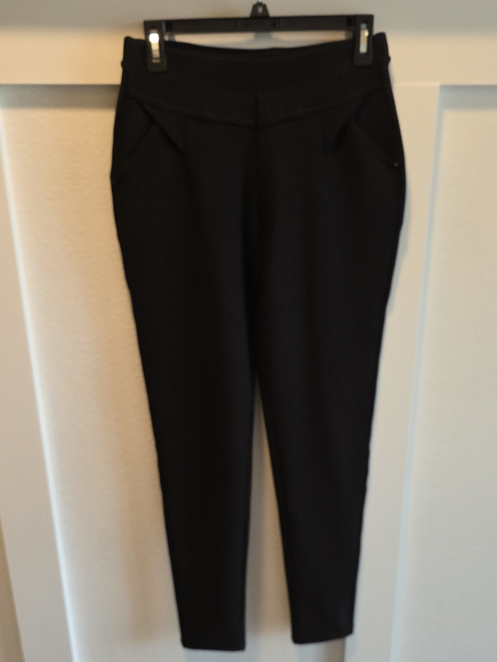 High-Rise Skinny Ponte Pants in Black